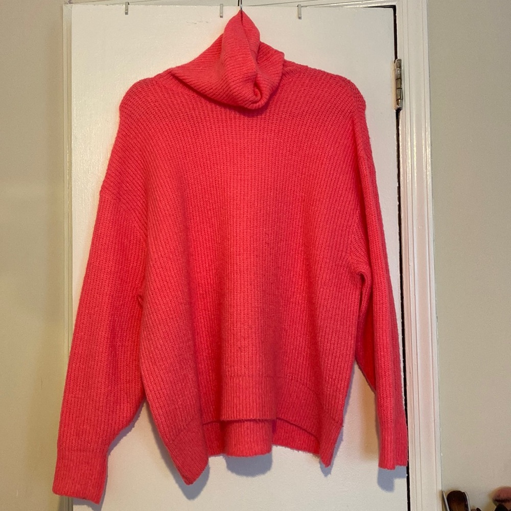 hot pink H&M sweater